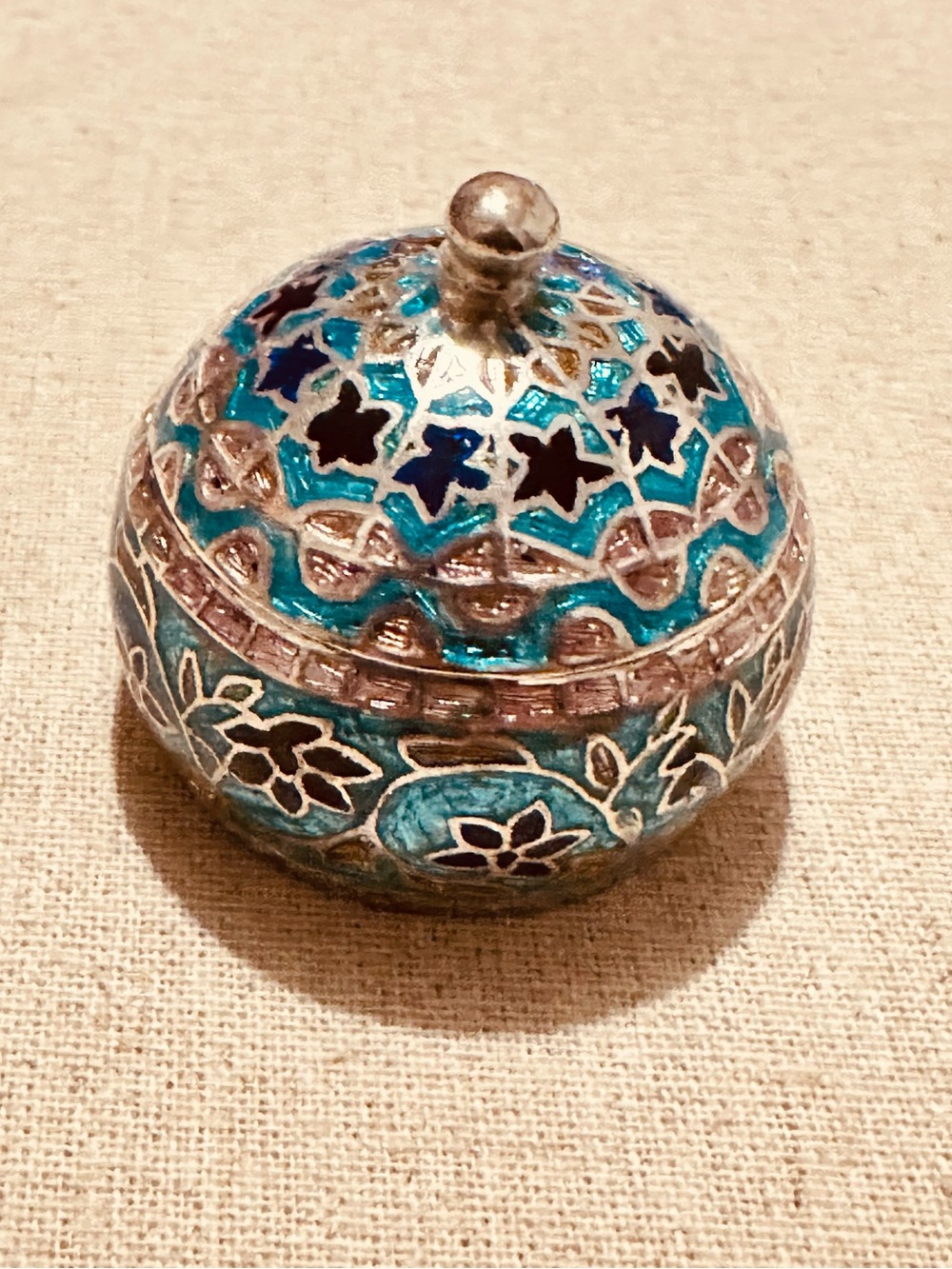 Vintage | Trinket Holder | Handcrafted Turquoise Floral Enamel Trinket Box